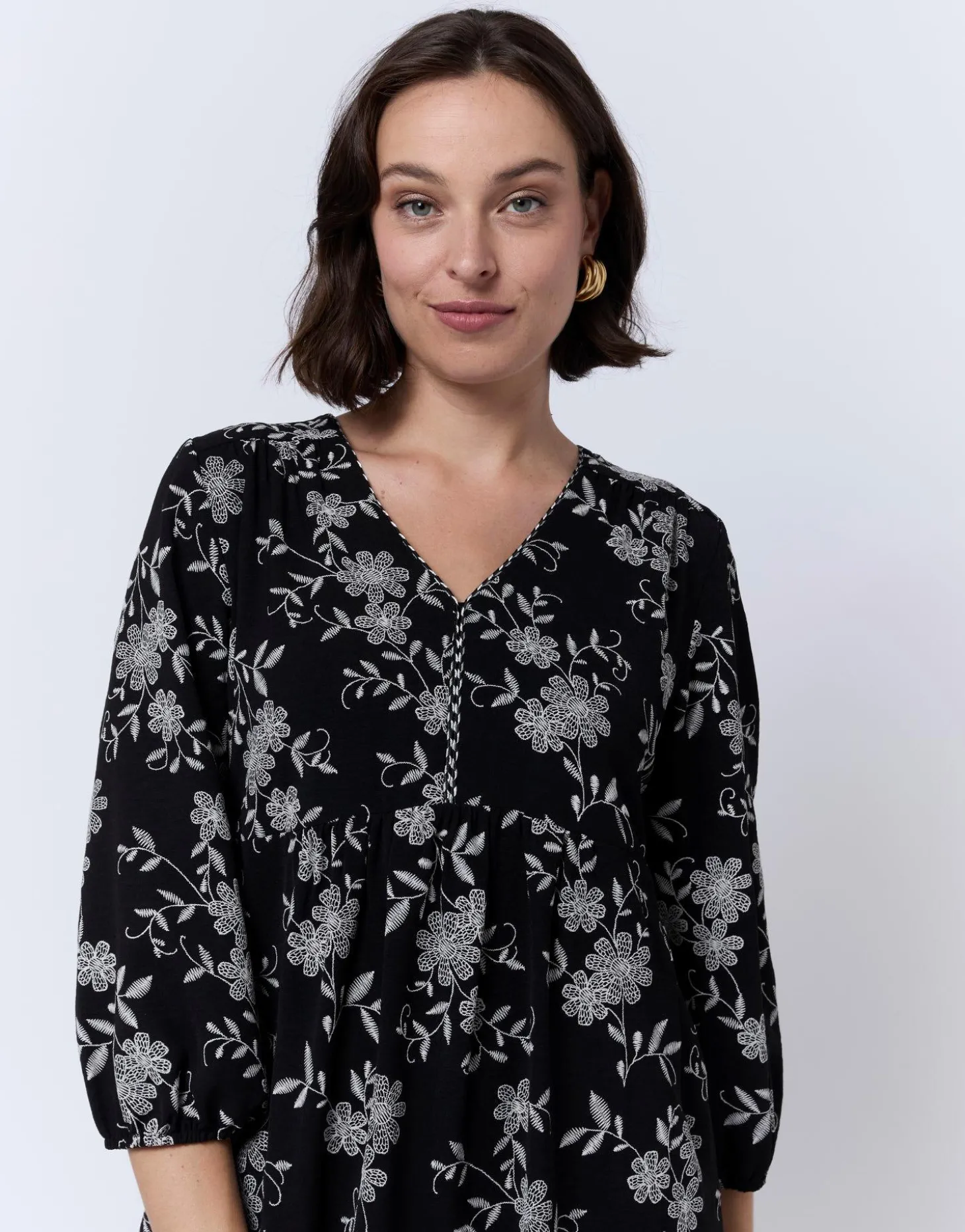 Robe courte imprimé à fleurs NOIR