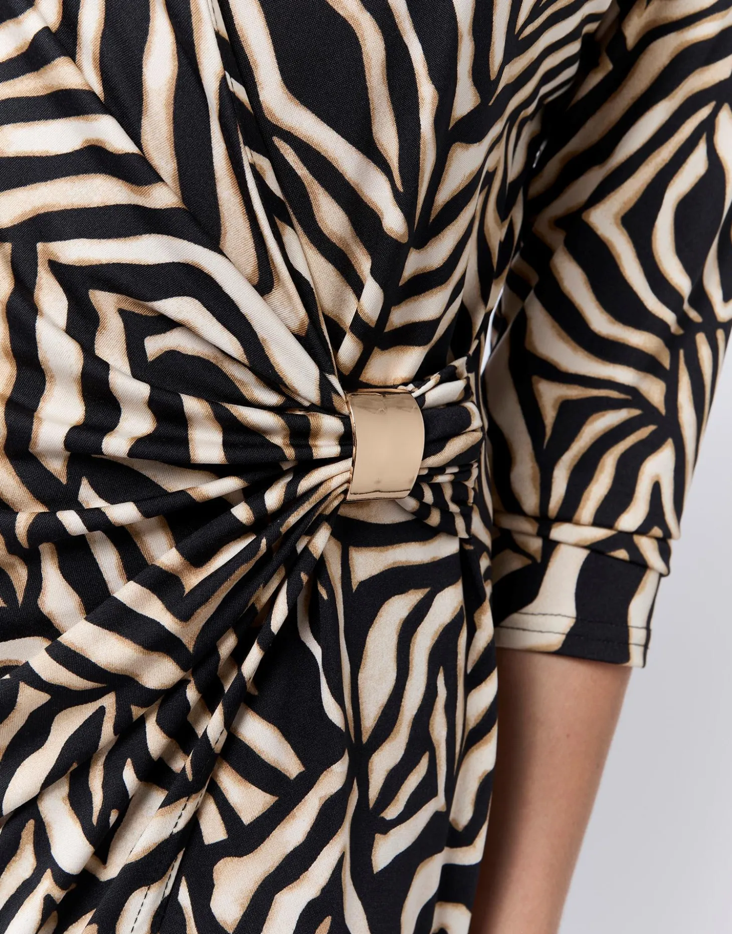 Robe courte imprimée NOIR